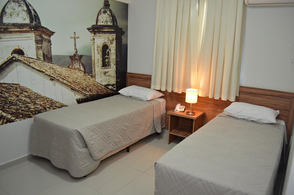 Hotel Grande Minas Vespasiano Habitación foto